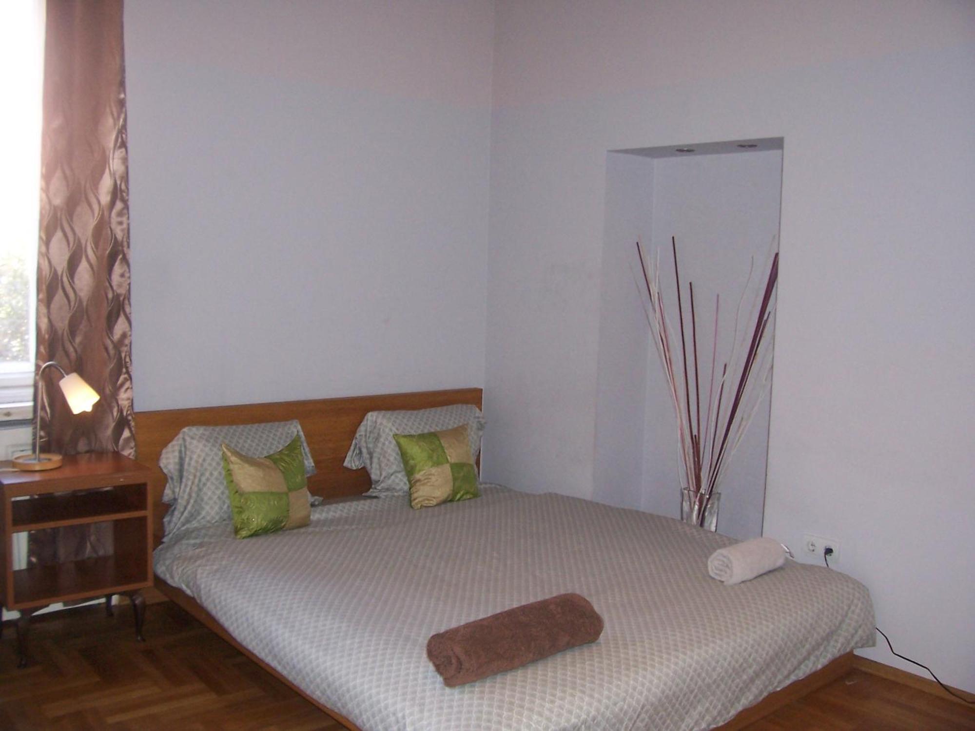 T & E Apartment Budapest Budapeste Exterior foto